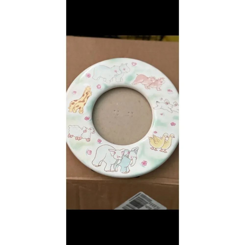 Vintage Ceramic Animal Picture Frame / Vintage Russ Berry Baby Picture Frame